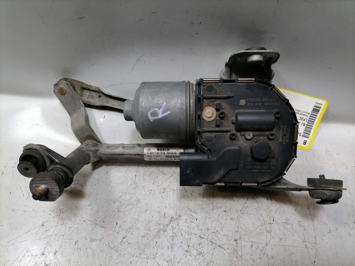 Seat Leon 1P Bj.2009 original Wischermotor rechts mit Wischergest&auml;nge